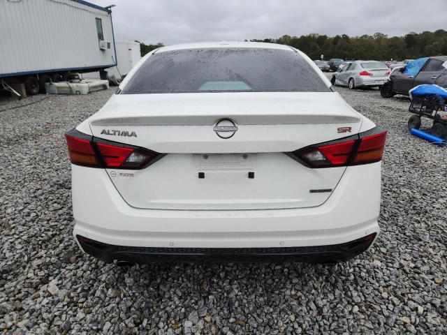 Nissan Altima Sr Image 4