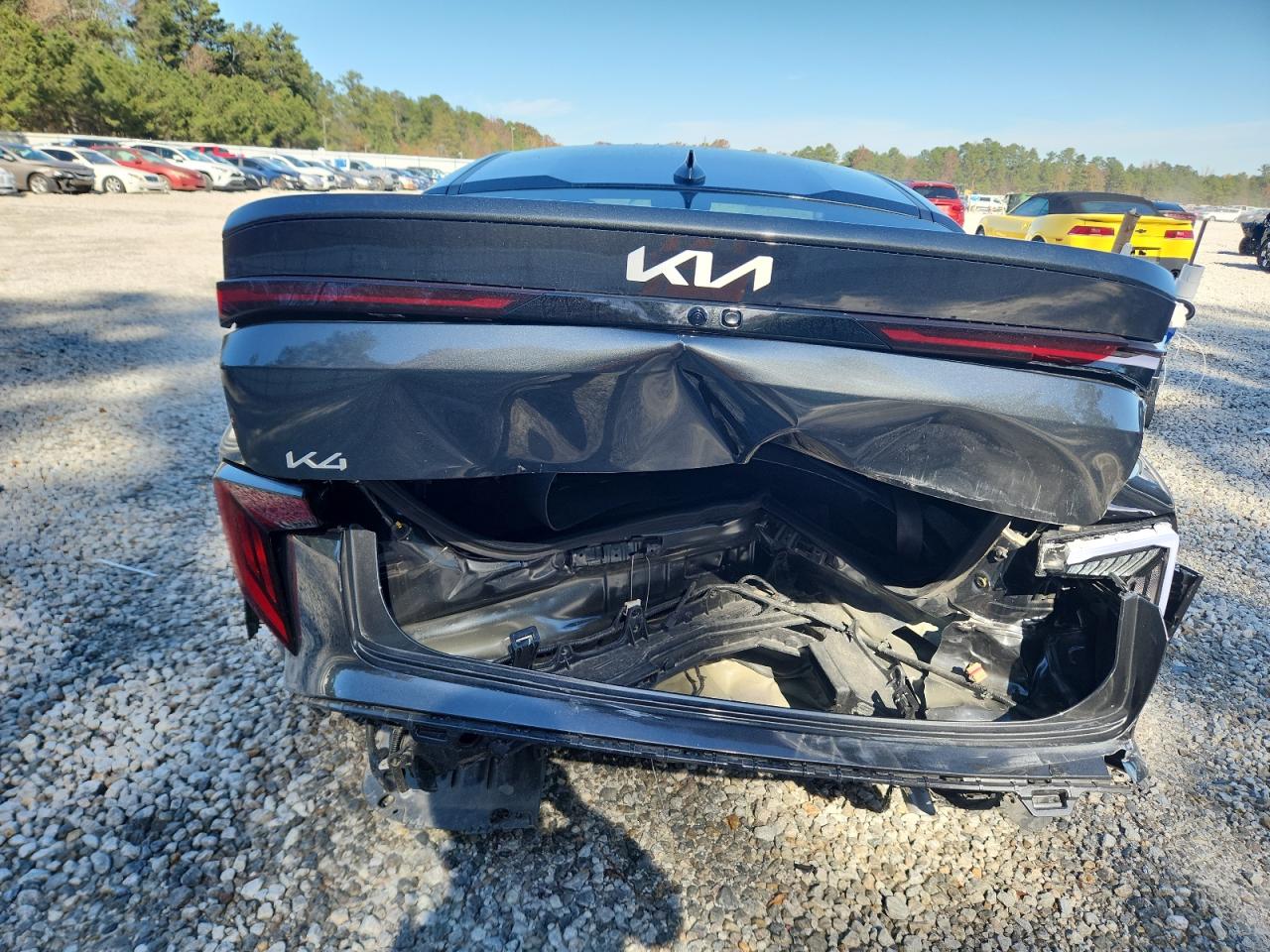 Kia K4 Lx Lx Image 4
