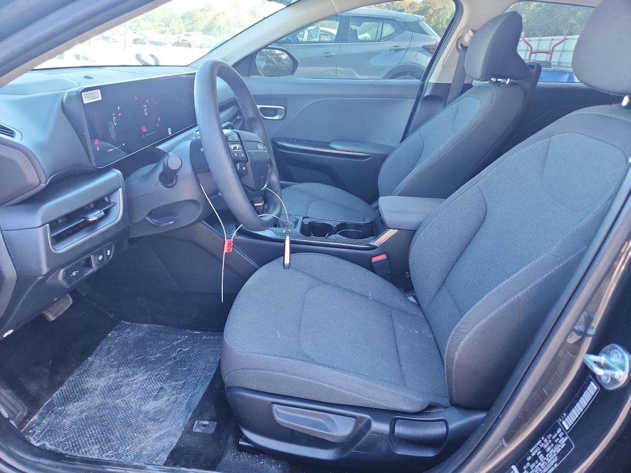 Kia K4 Lx Lx Image 9