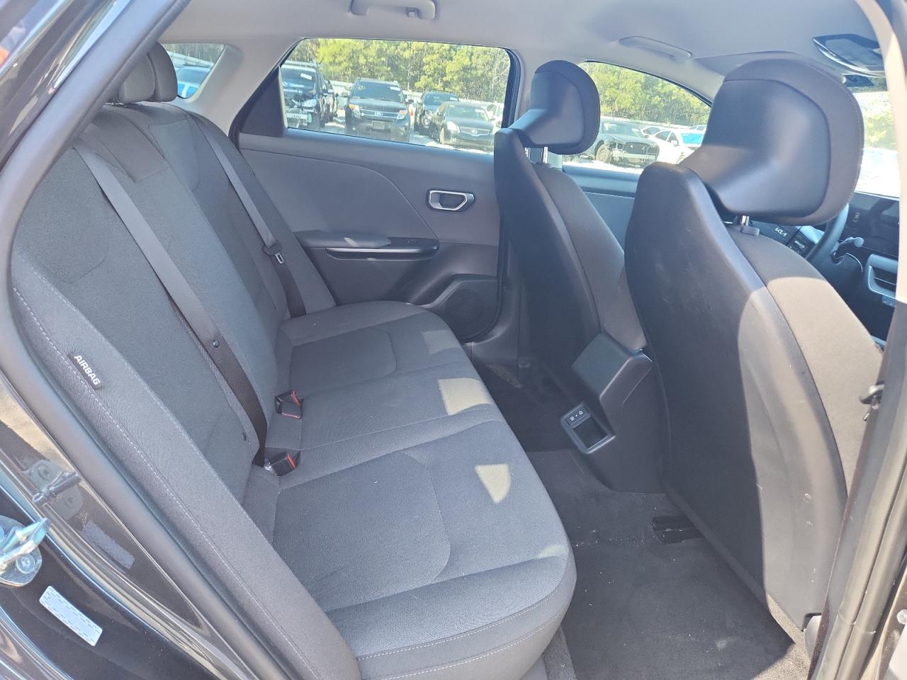 Kia K4 Lx Lx Image 6