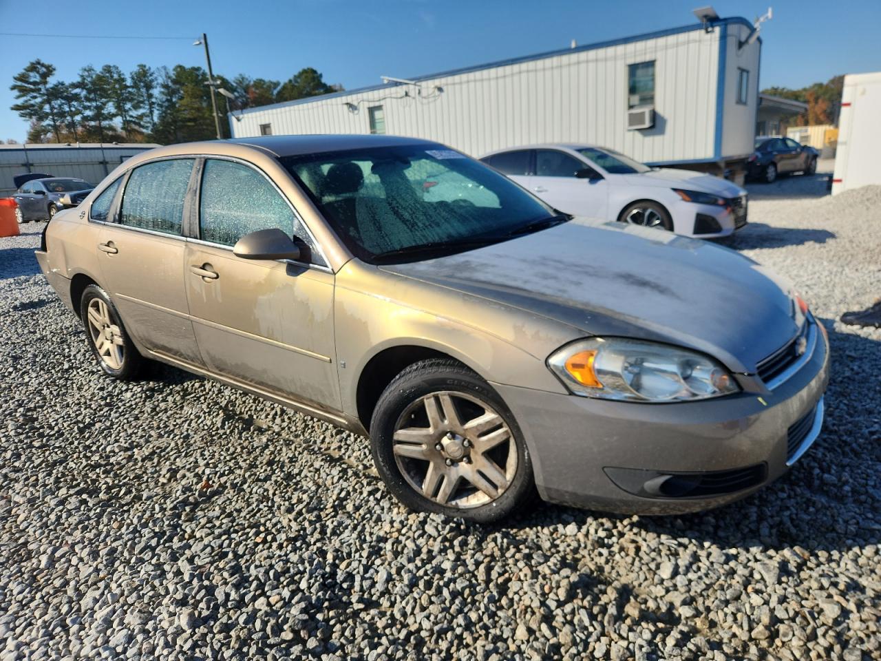 Chevrolet Impala Lt Image 3