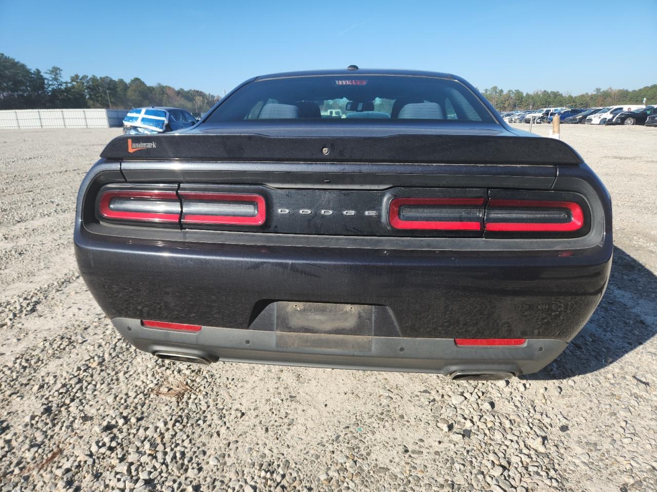 Dodge Challenger Sxt Image 11