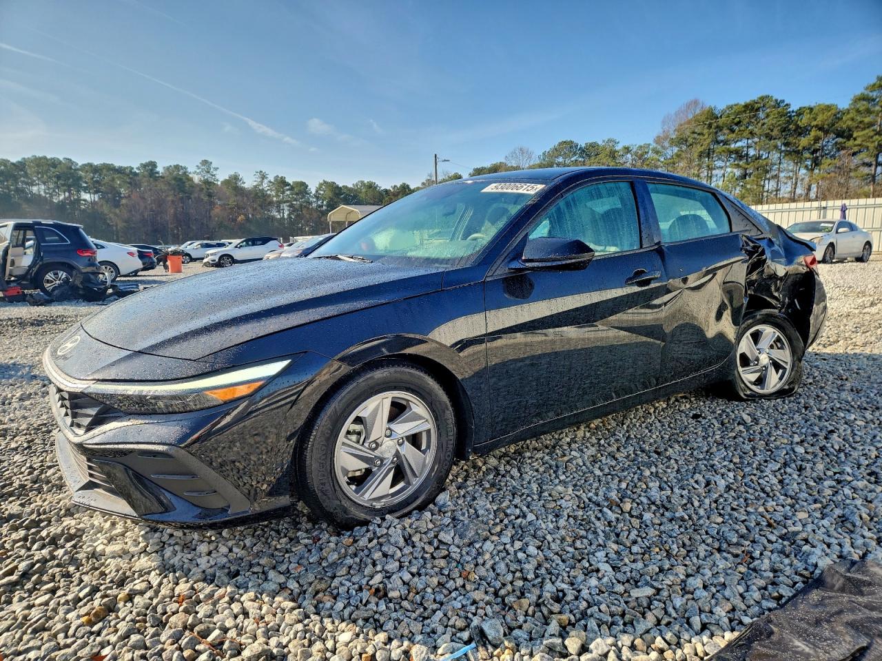 Hyundai ELANTRA Se Image 1