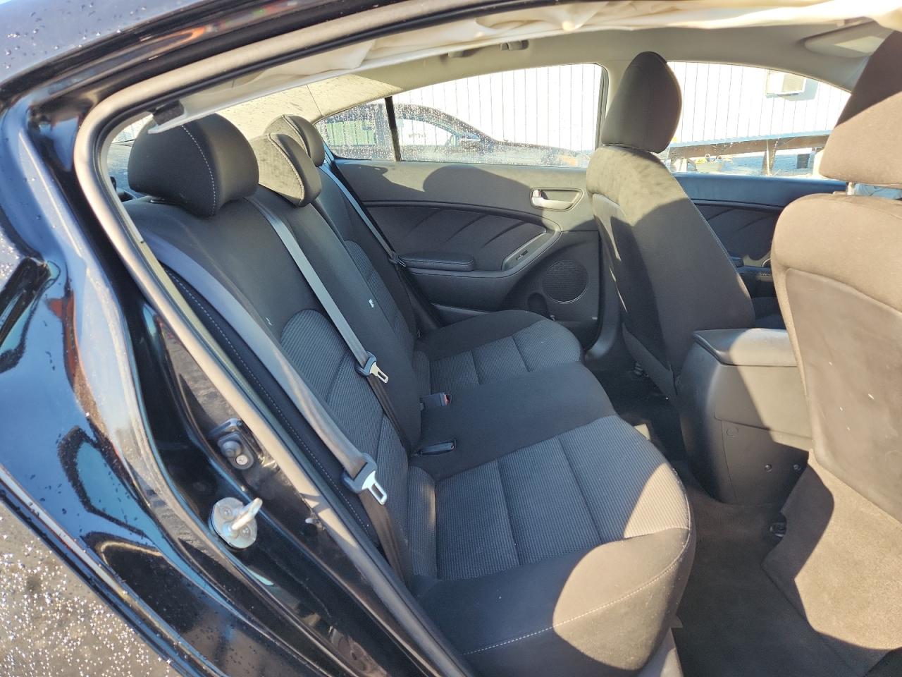 Kia Forte Lx Image 10