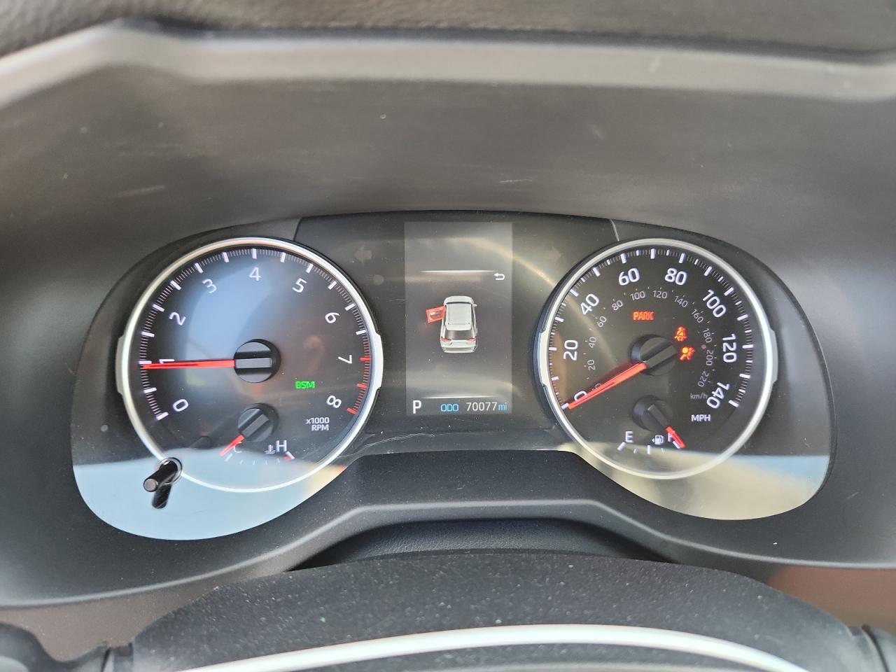 Toyota RAV4 Xle Image 8