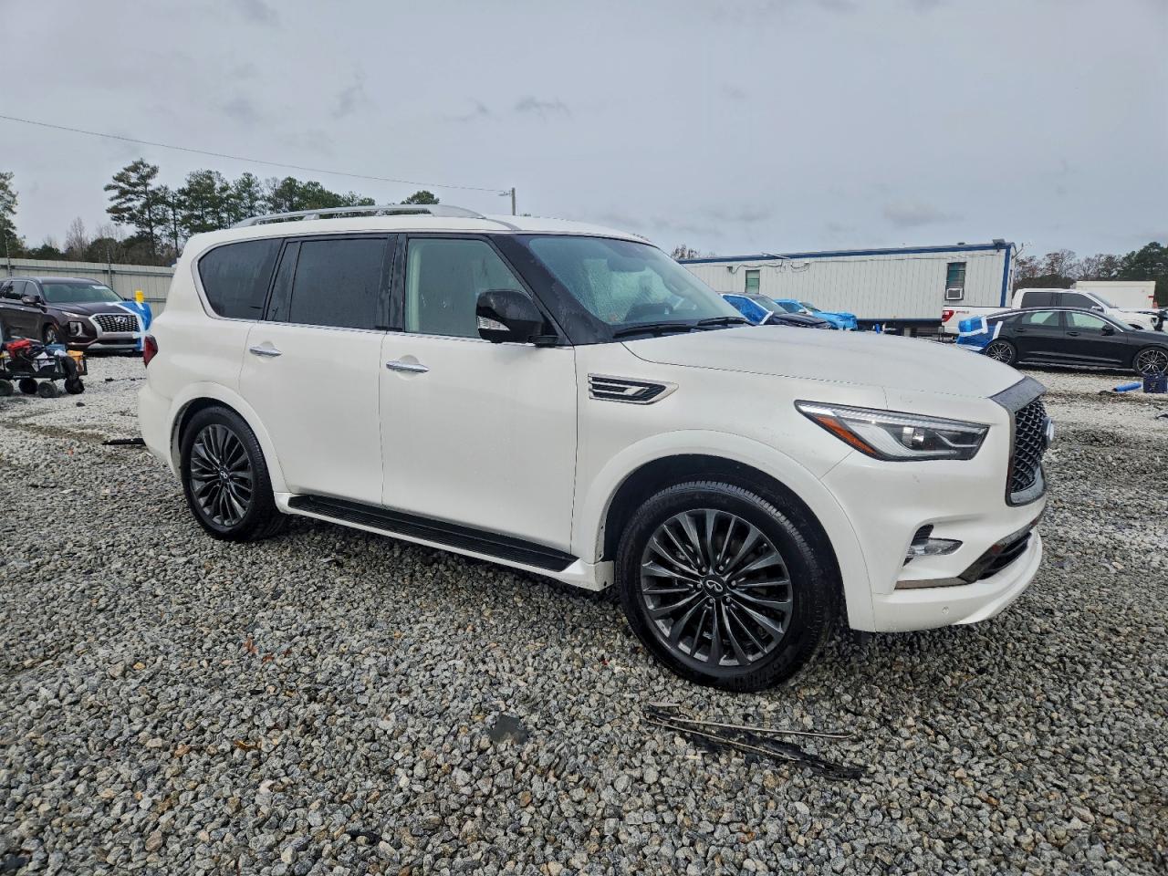 INFINITI Qx Luxe Image 8