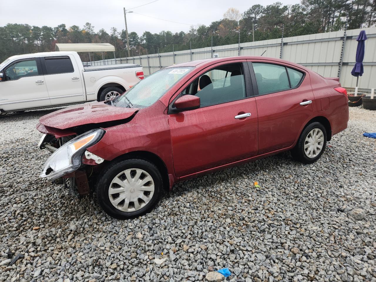 Nissan Versa S Image 1