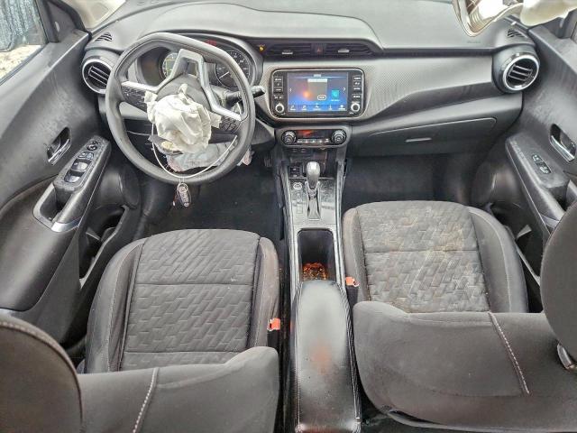 Nissan Kicks Sv Image 8