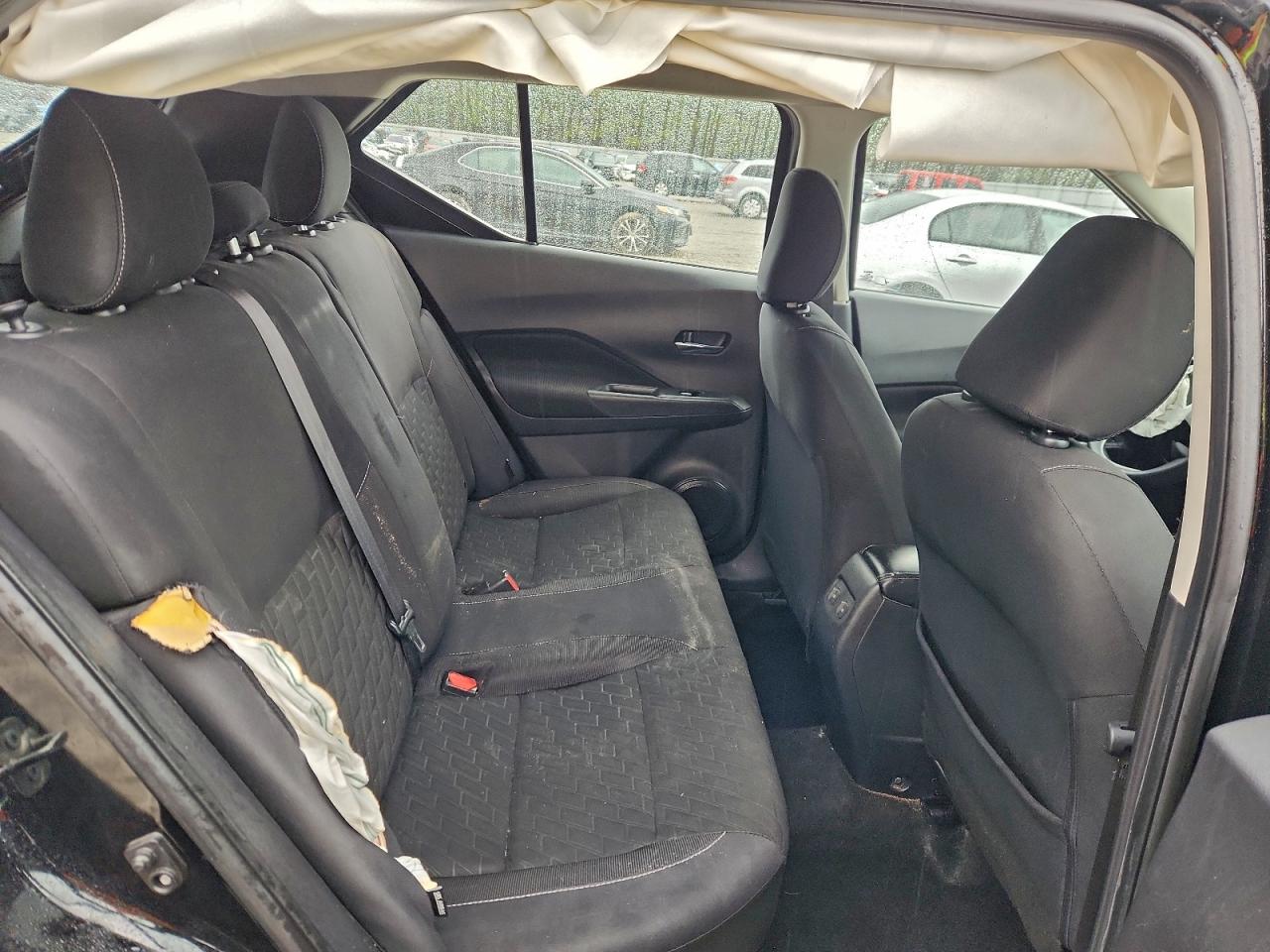 Nissan Kicks Sv Image 6