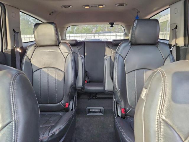 Buick Enclave Image 12