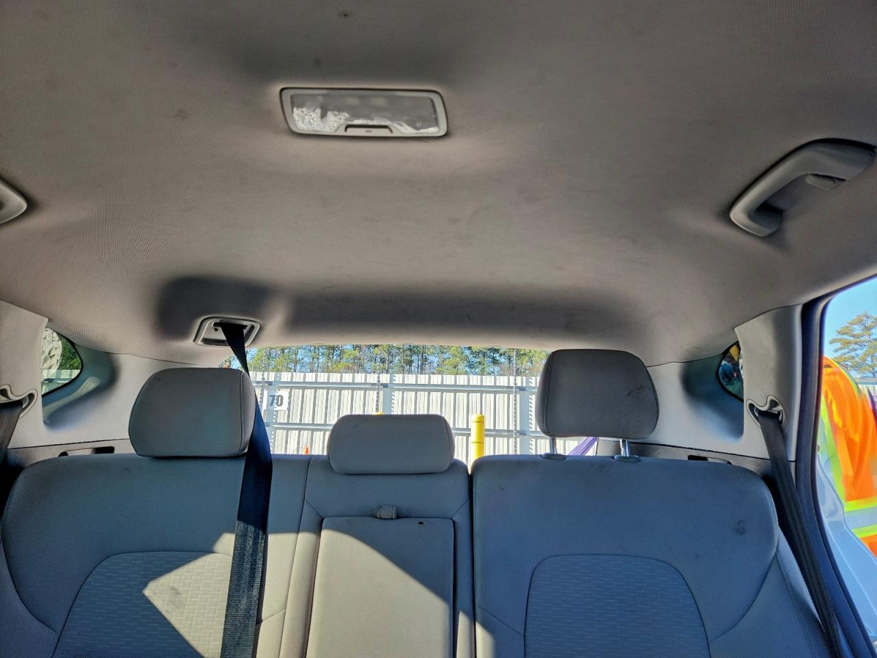 Hyundai TUCSON Se Image 11