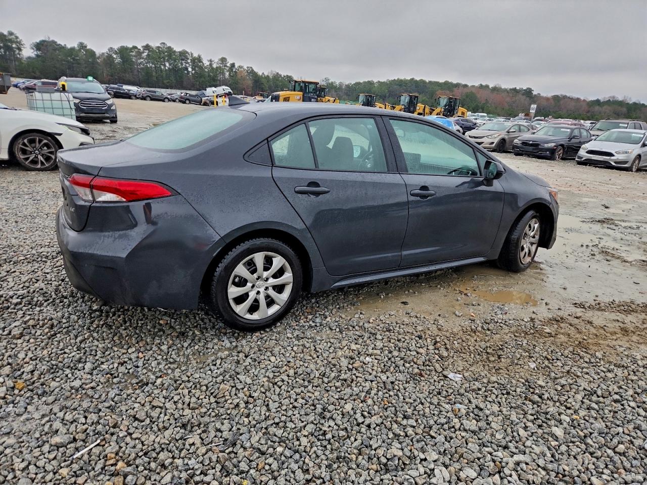 Toyota Corolla Le Image 11