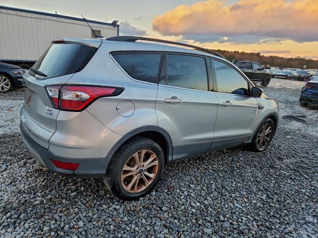 Ford Escape Se Image 6