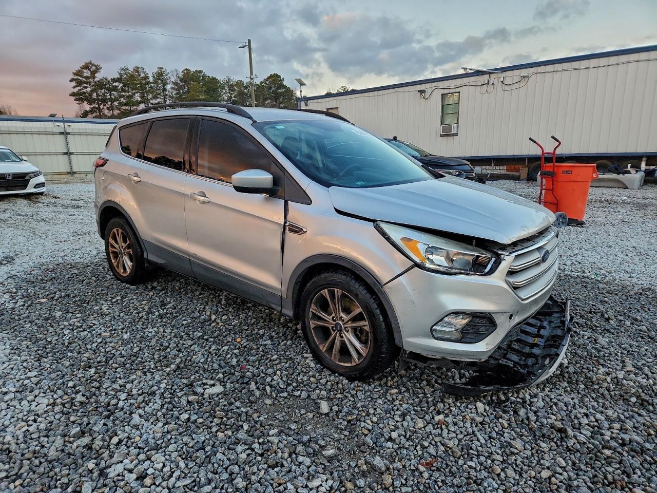 Ford Escape Se Image 3