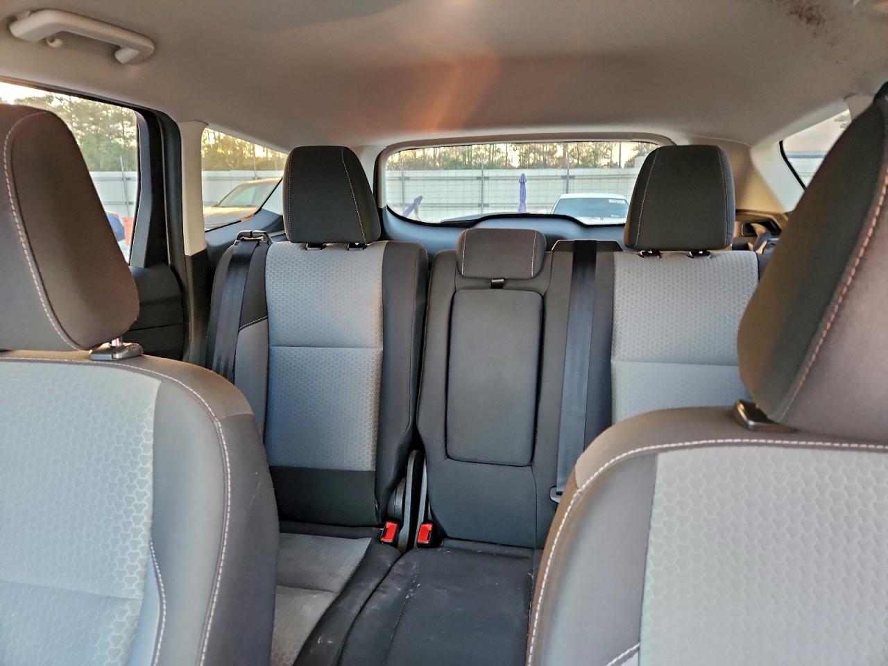 Ford Escape Se Image 8