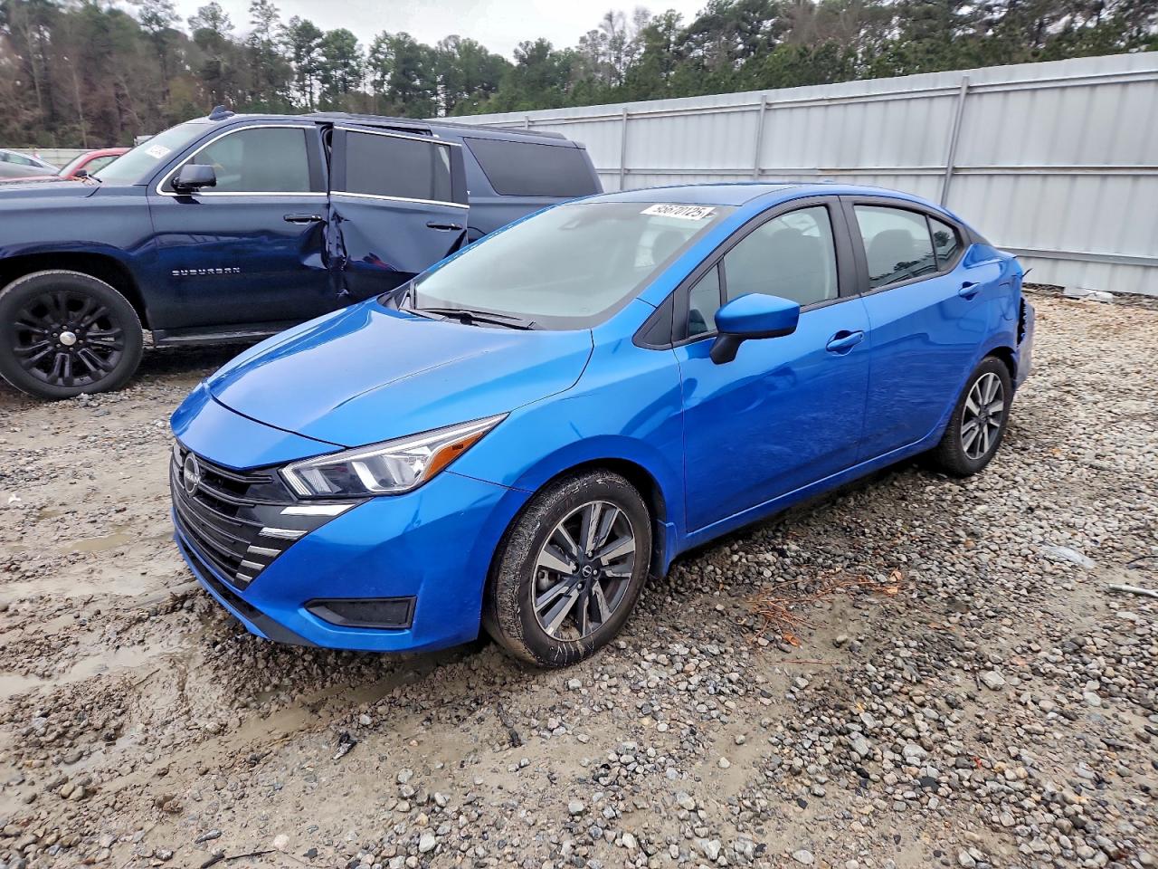 Nissan Versa Sv Image 1