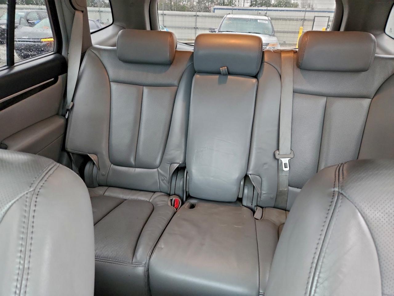 Hyundai SANTA FE Se Image 8