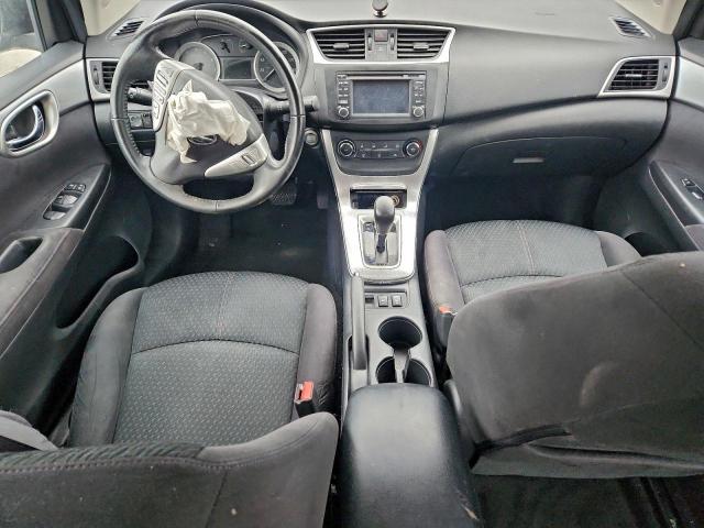 Nissan Sentra S Image 9