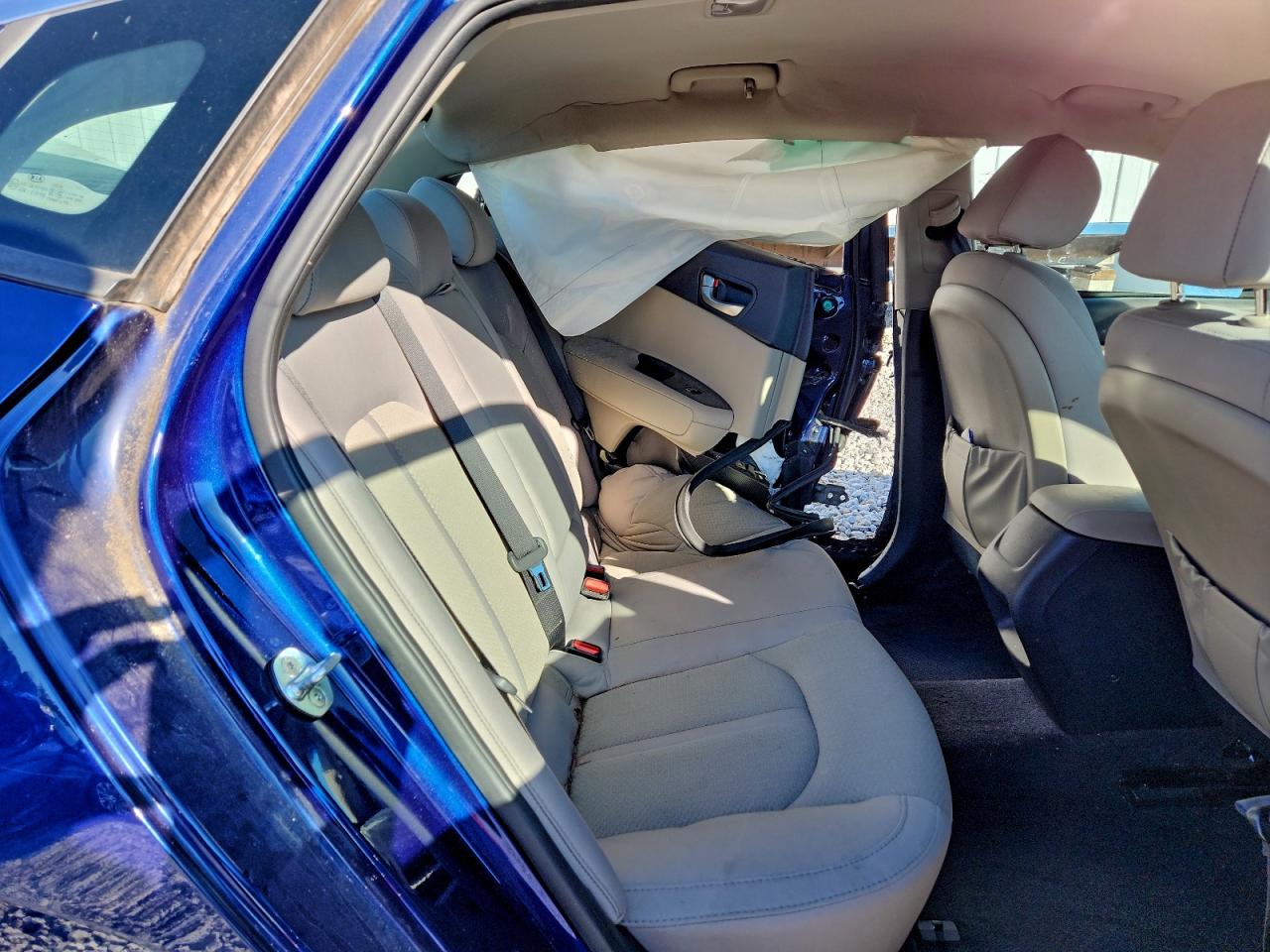 Kia Optima Lx Image 12