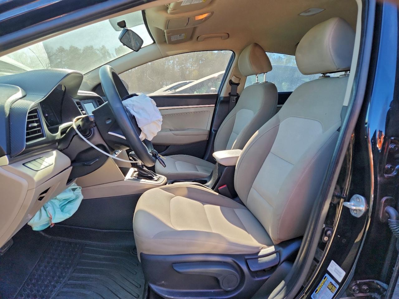 Hyundai ELANTRA Se Image 5