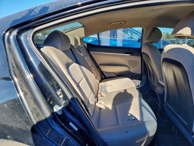 Hyundai ELANTRA Se Image 6