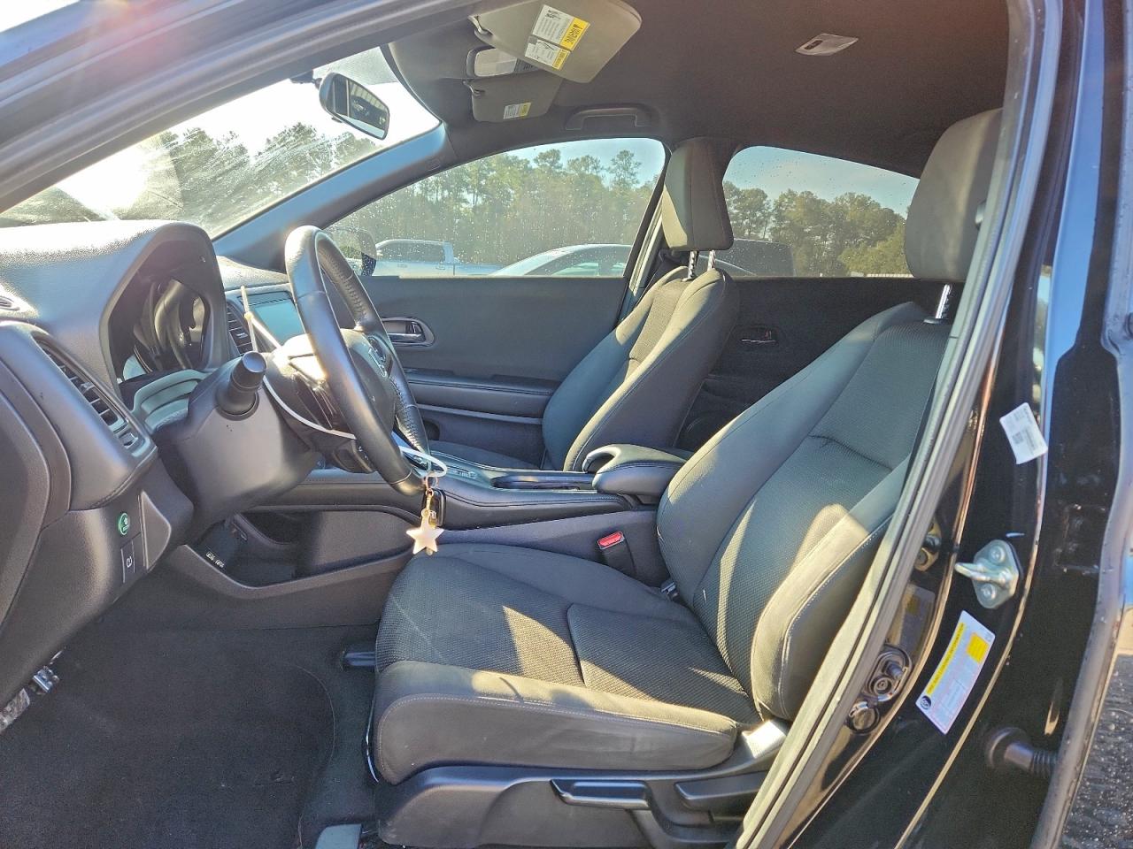 Honda HR-V Sport Image 11