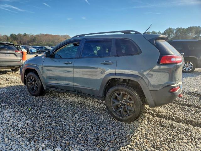 Jeep Cherokee Trailhawk Image 13