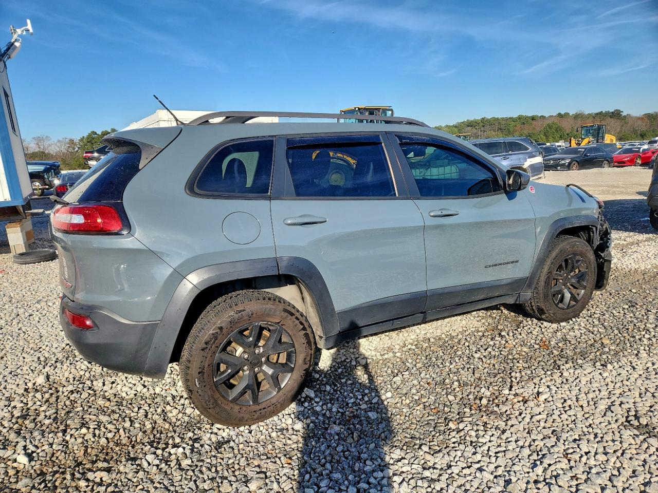 Jeep Cherokee Trailhawk Image 4