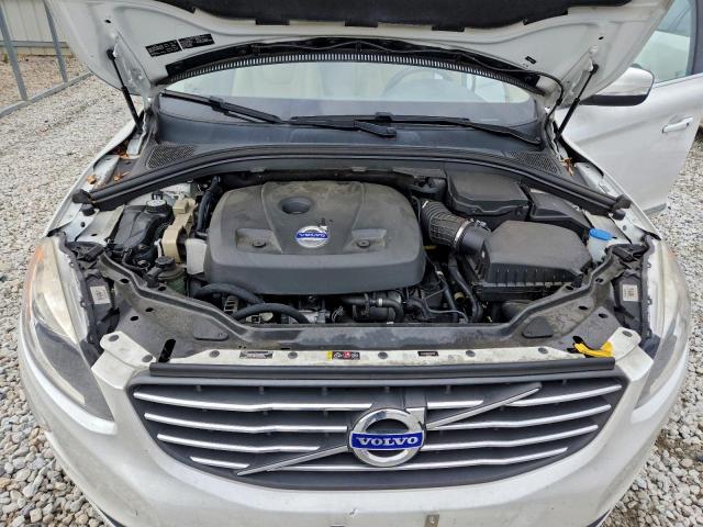 Volvo XC60 T6 Platinum Image 10