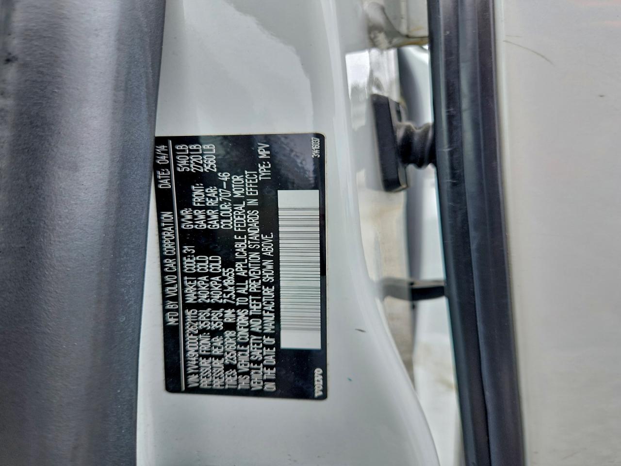 Volvo XC60 T6 Platinum Image 9