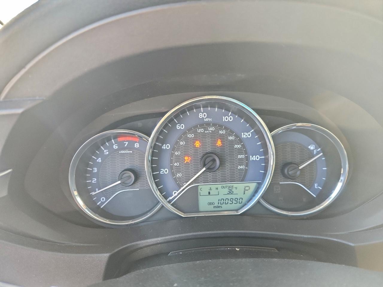 Toyota Corolla L Image 7