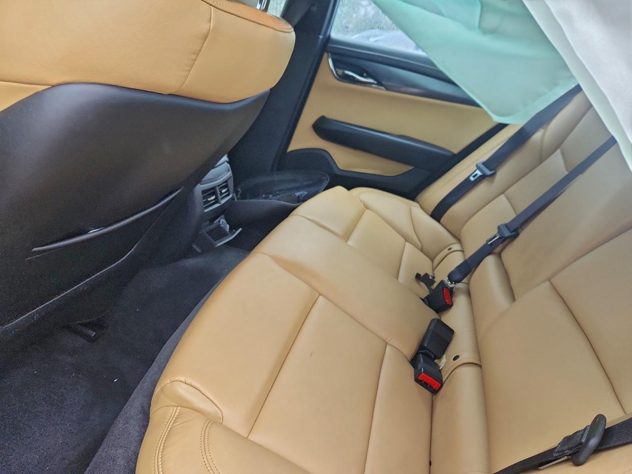 Cadillac ATS Image 9