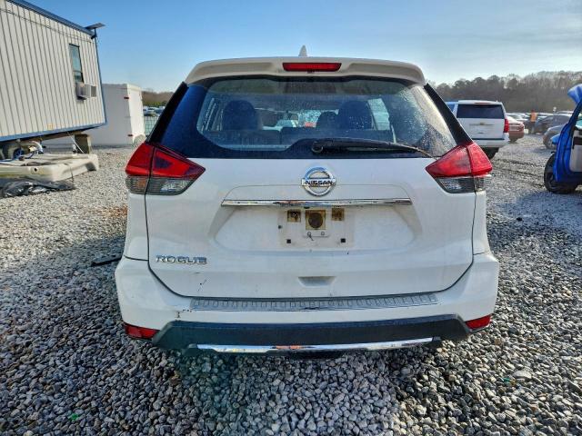 Nissan Rogue S Image 4