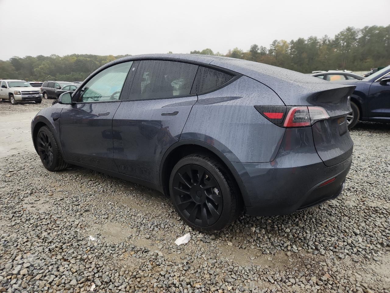 Tesla Model Y Image 8