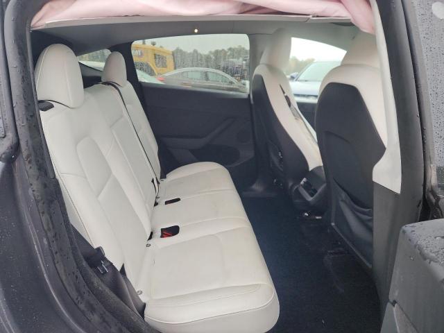 Tesla Model Y Image 6