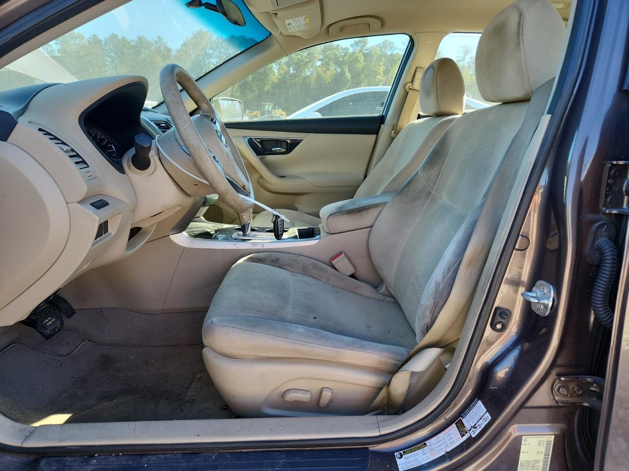 Nissan Altima 2.5 Image 8