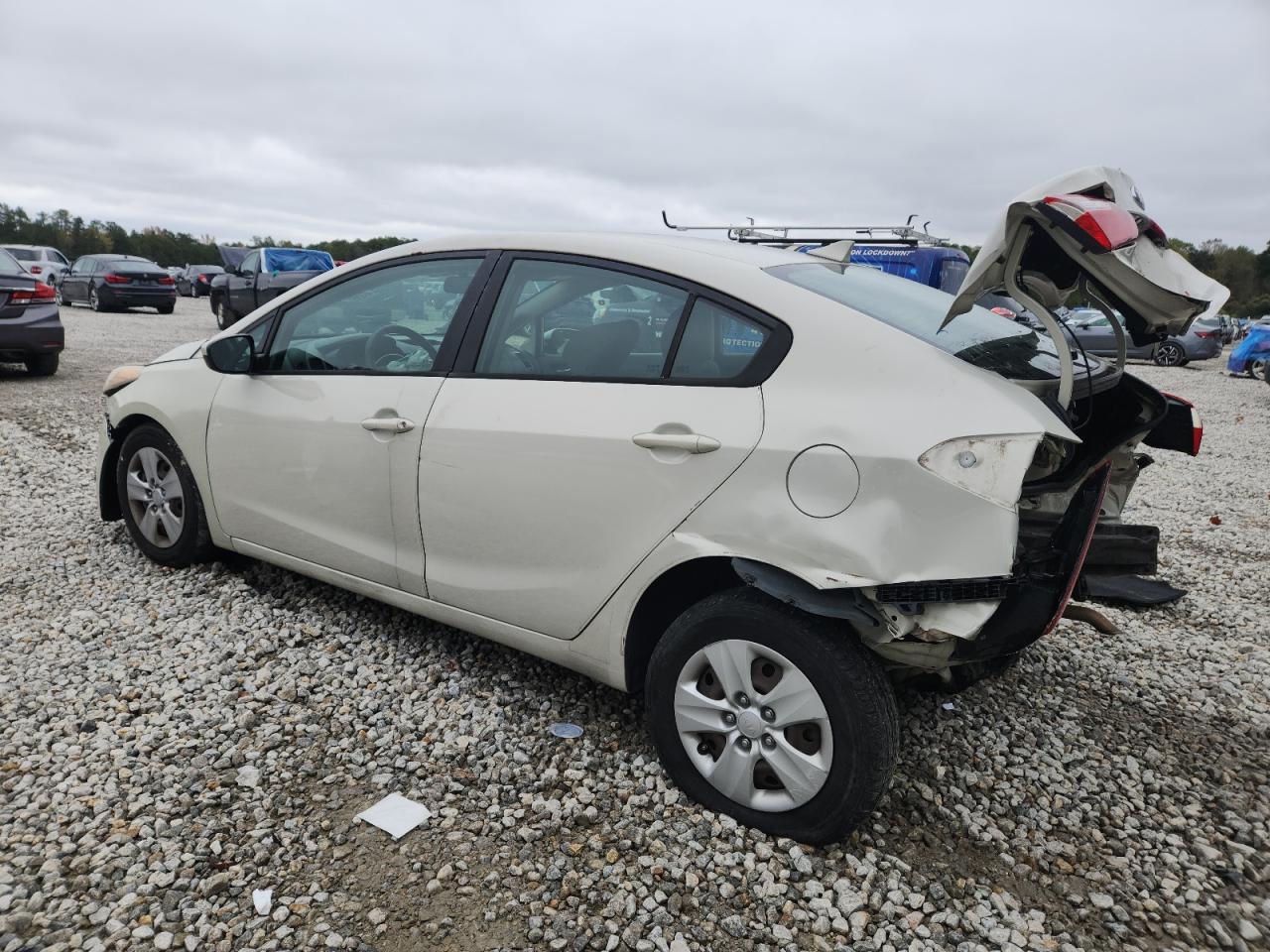 Kia Forte Lx Image 2