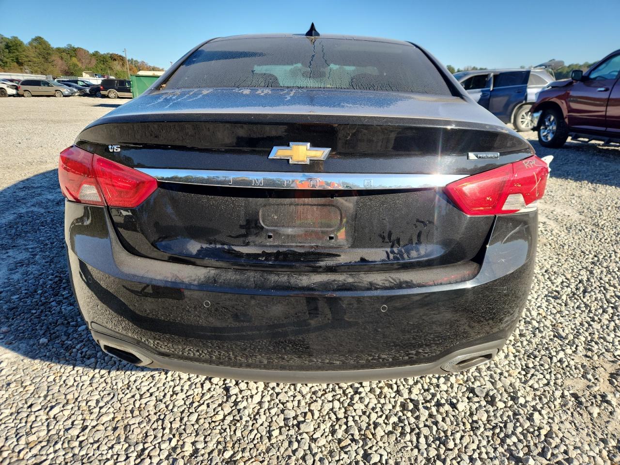 Chevrolet Impala Premier Image 3