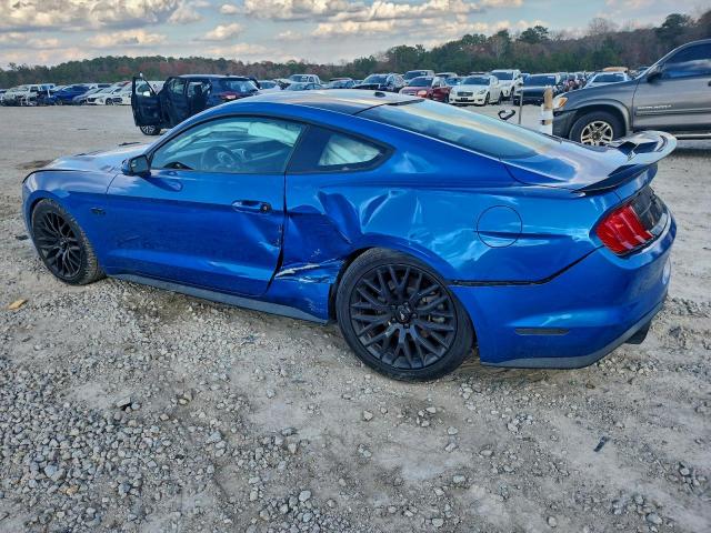 Ford Mustang Gt Image 3