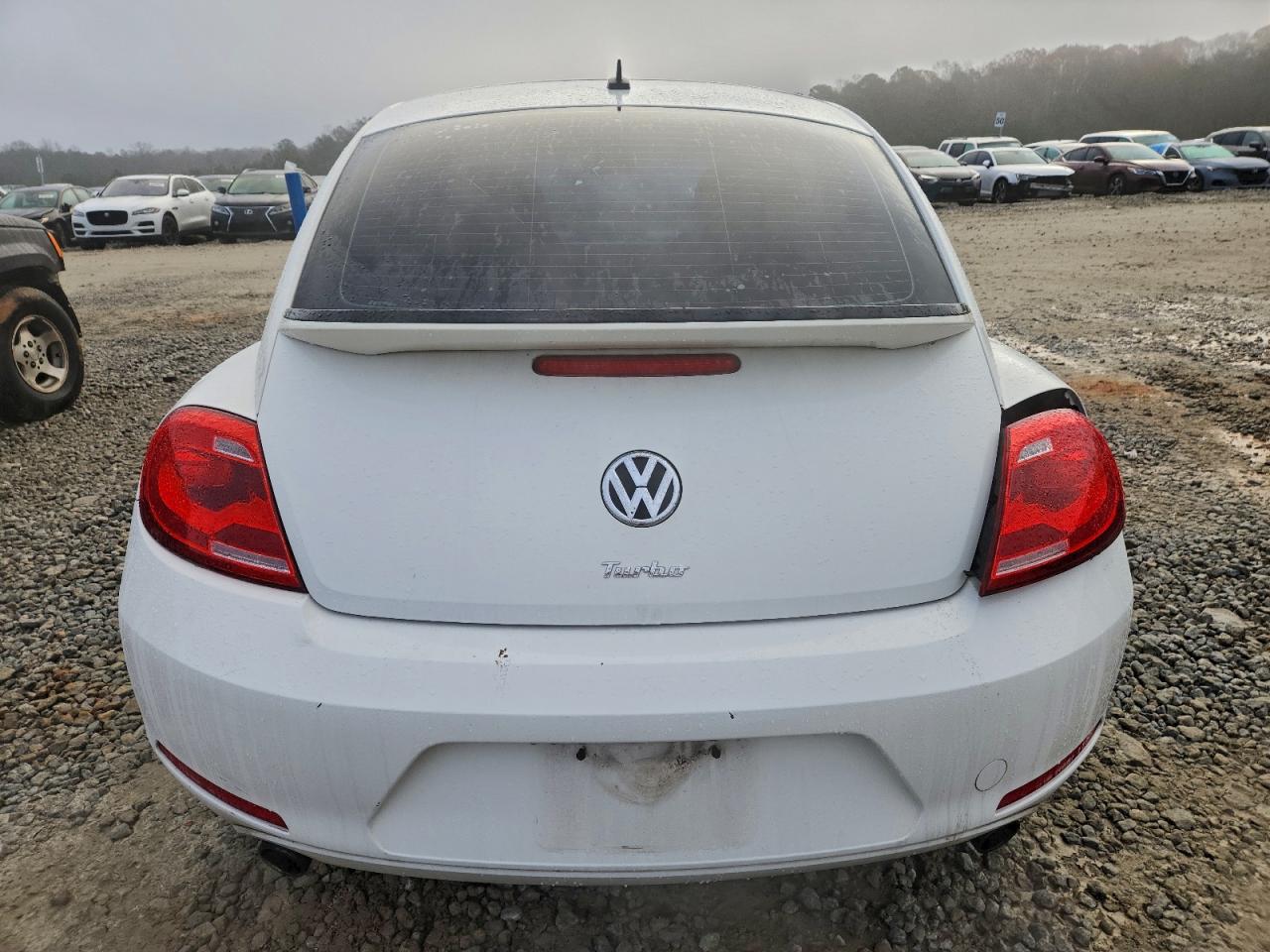 Volkswagen Beetle Turbo Image 6