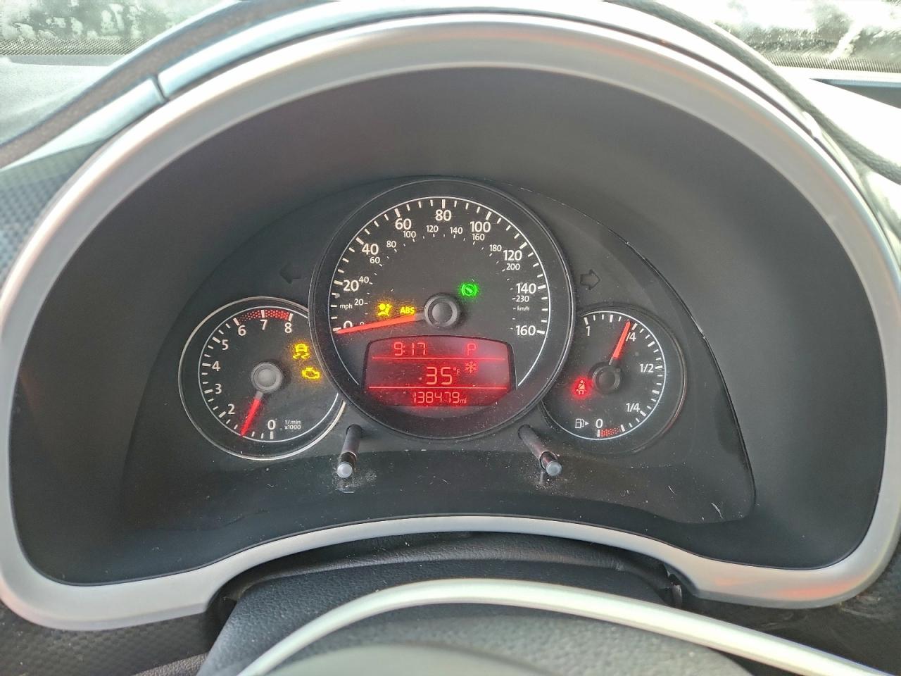 Volkswagen Beetle Turbo Image 10