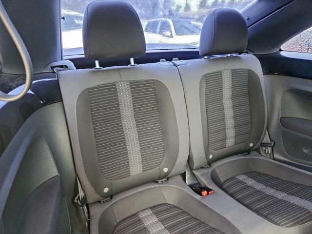 Volkswagen Beetle Turbo Image 9