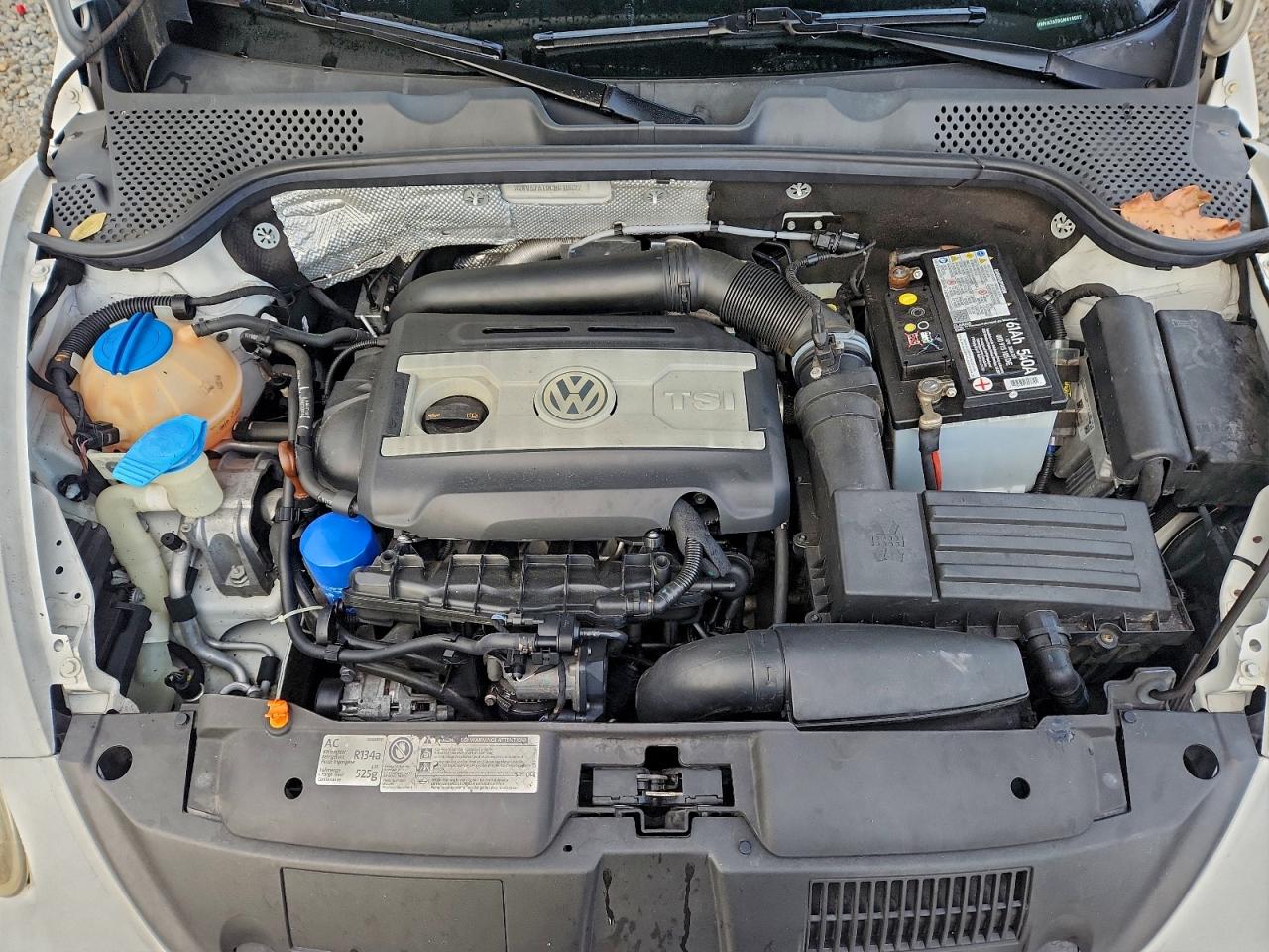 Volkswagen Beetle Turbo Image 11