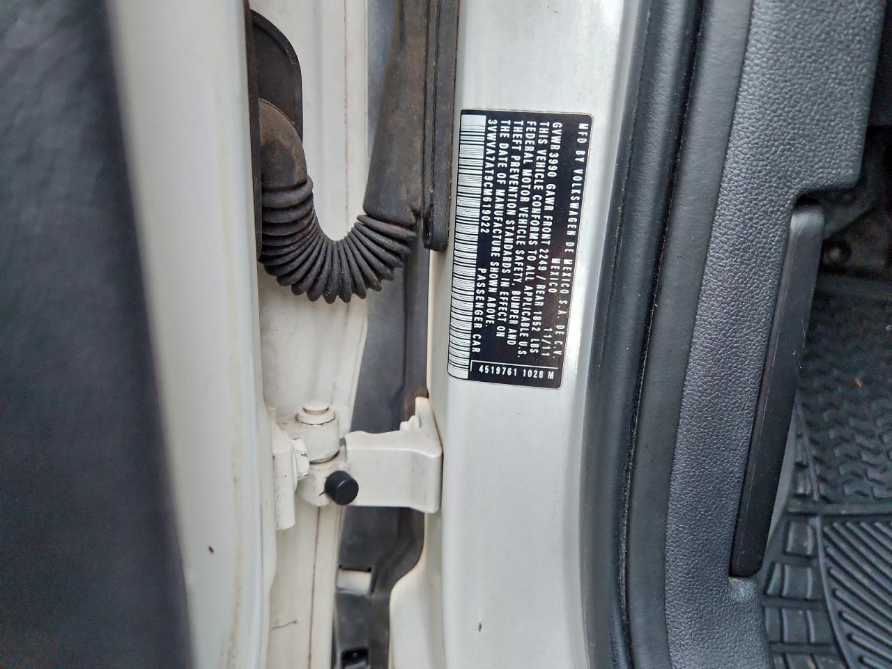 Volkswagen Beetle Turbo Image 8