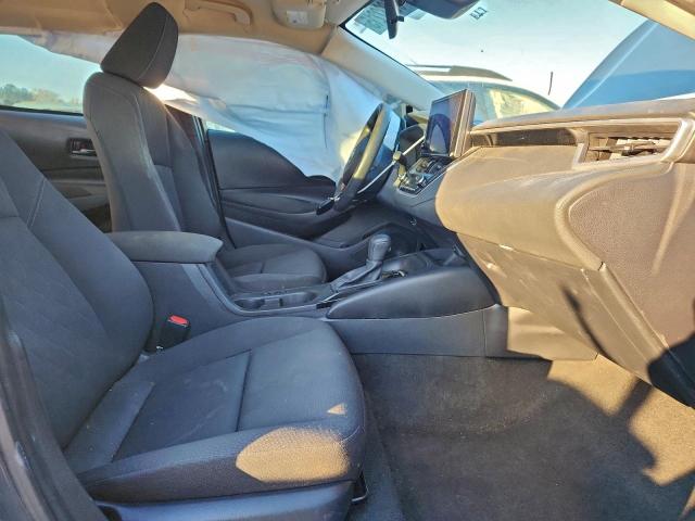 Toyota Corolla Le Image 3