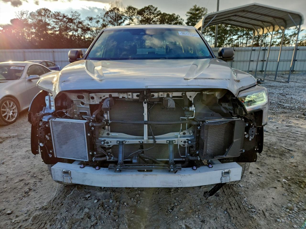 Toyota Tundra Crewmax Sr Image 11