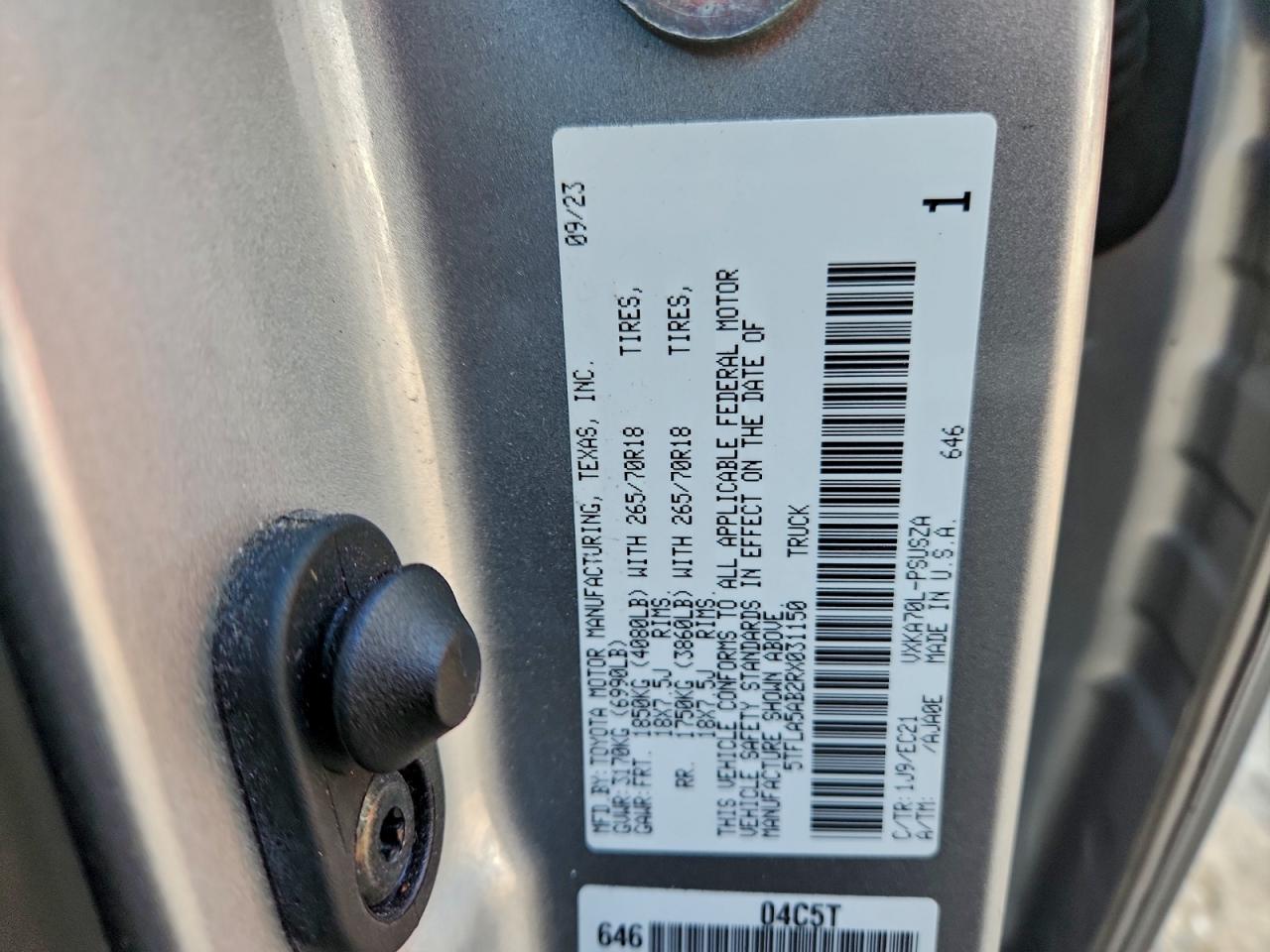 Toyota Tundra Crewmax Sr Image 6