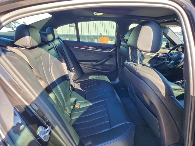 BMW 5 Series I Image 3