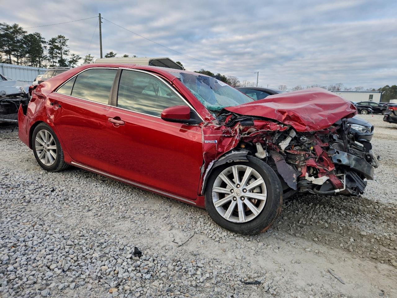 Toyota Camry Hybrid Image 5