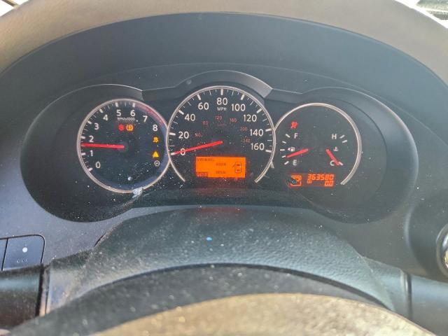 Nissan Altima Base Image 12